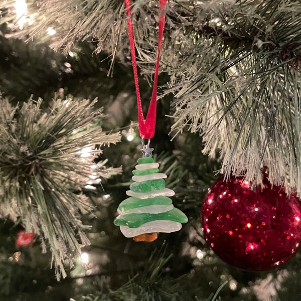 Green and White Lake Erie Beach Glass Christmas Tree Ornament/Pendant