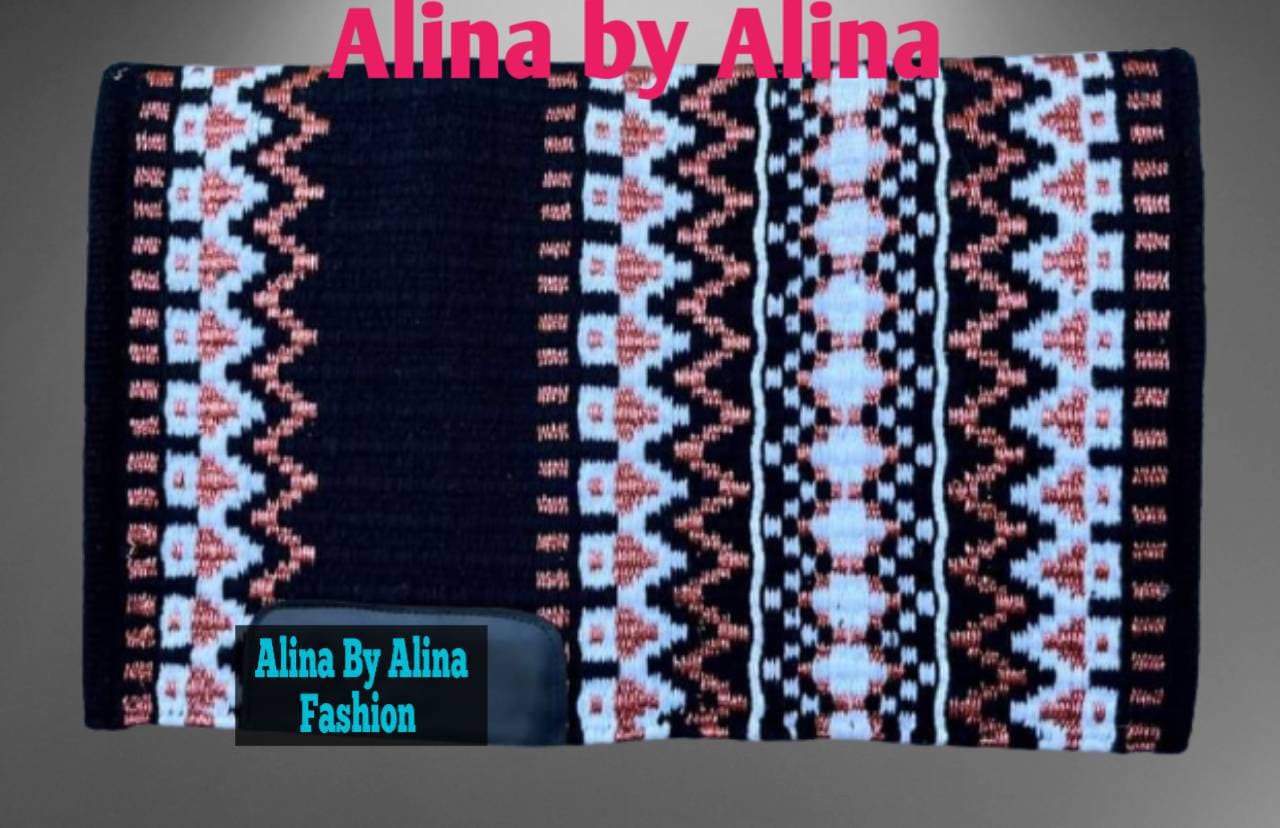 Black saddle blanket hotsell
