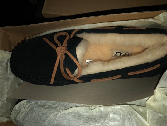 Ugg Olsen Slippers size 6