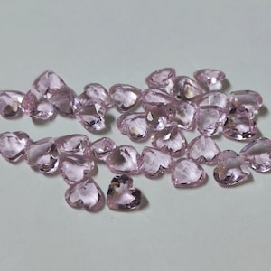 AAA Rosa Quarz Herzform facettierte Edelstein 3 MM 4 MM 5 MM 6 MM 7 MM 8 MM 9 MM 10 MM 11 MM 12 MM 13 MM 14 MM 15 MM Größe. Rosa Quarz-Herz geschnittene rosa Edelsteine