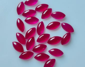 Cabochão de Jade Rubi Rosa AAA / Quartzo em Formato Marquise, Tamanhos: 2 x 4 mm, 2,5 x 5 mm, 3 x 6 mm, 4 x 8 mm, 5 x 10 mm, 6x12 mm, 7x14 mm, 8x16 mm, 9x18 mm, 10x20 mm.