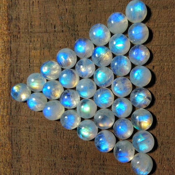 Natural AAA Rainbow Moonstone Round Shape Cabochon Gemstone 2MM 2.50MM 3MM 4MM 5MM 6MM 7MM 8MM 9MM 10MM 11MM 12MM 13MM 14MM 15MM Size. Cab