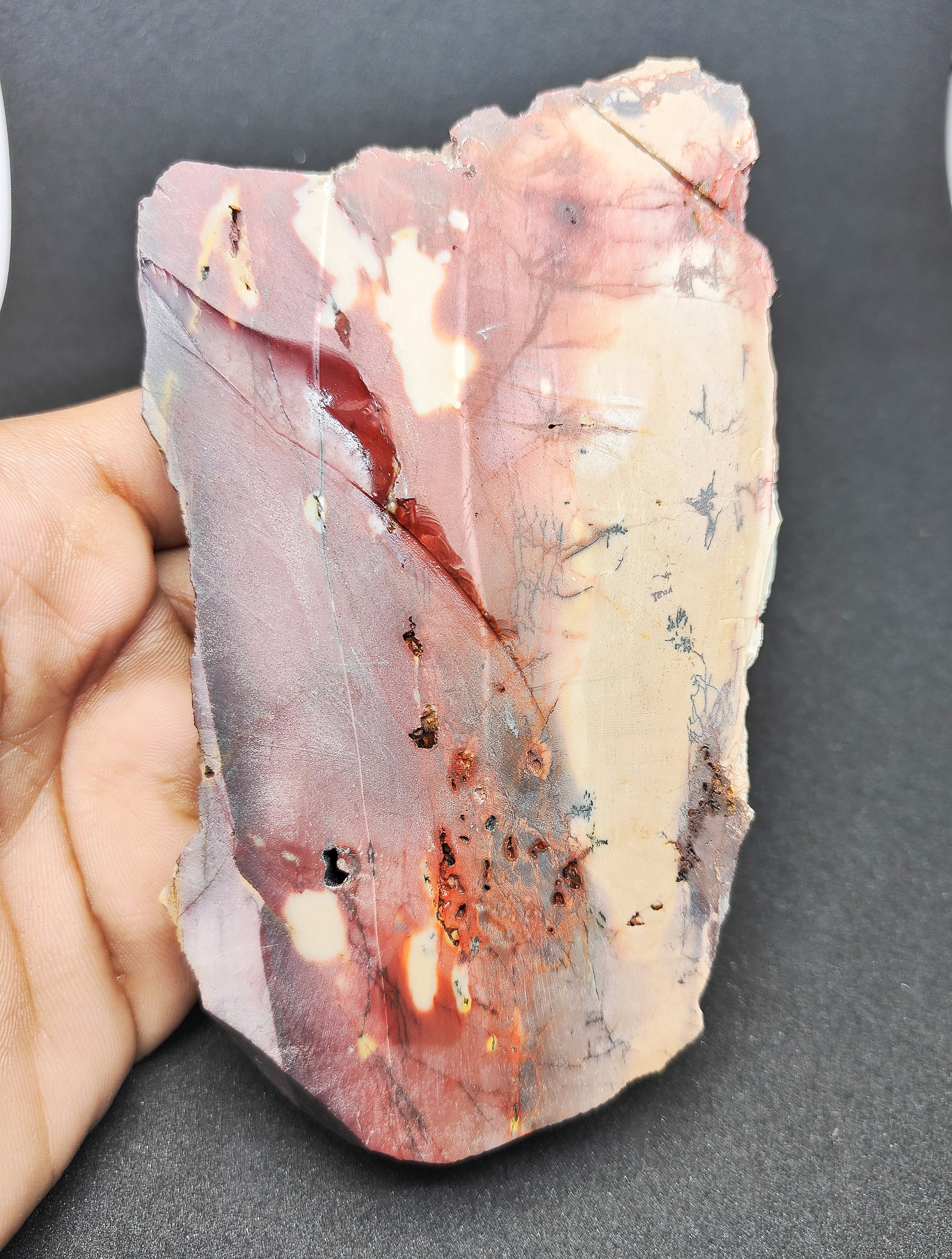Natural Mookaite Jasper, Raw Ore Stone. High-quality Mookaite