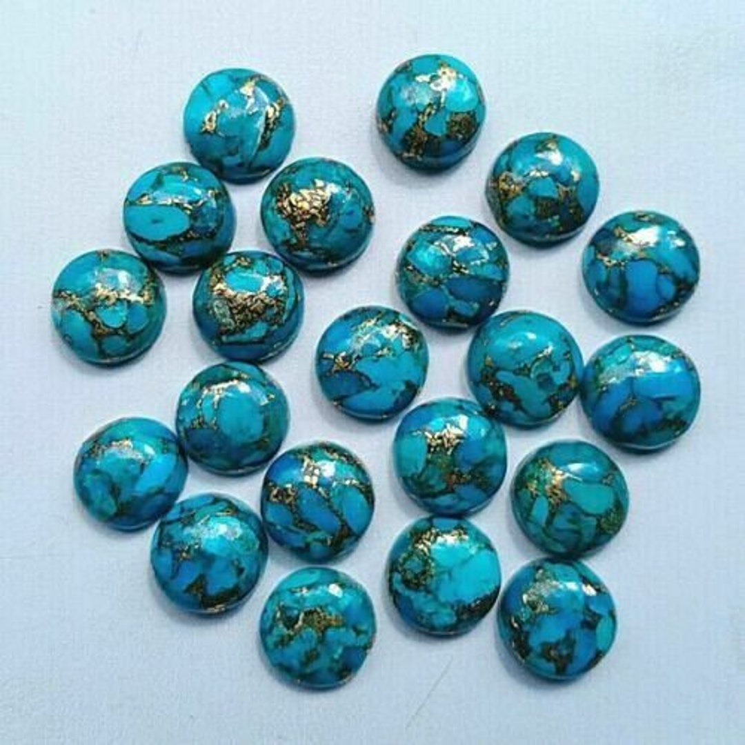 Cabochon Di Turchese Naturale In Rame: Pietre Preziose Rotonde Di Qualit&agrave; AAA , 3-20 Mm - Italia