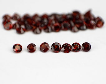 Mozambique Garnet Round Shape Faceted Gemstones. 1.25 1.50 1.75 2 2.25 2.50 2.75 3 3.25 3.50 3.75 4 4.25 4.50 4.75 5MM Size. Price Per Piece