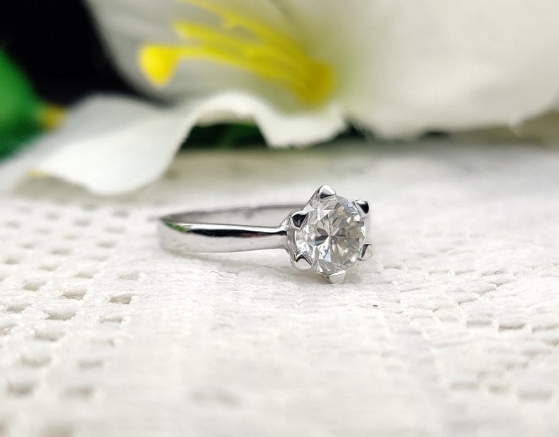 Dainty CZ Ring Promise Ring Simple Classic Ring 1.5Ct Round Cut Solitaire Engagement Silver Ring Wedding Ring Minimalist Ring