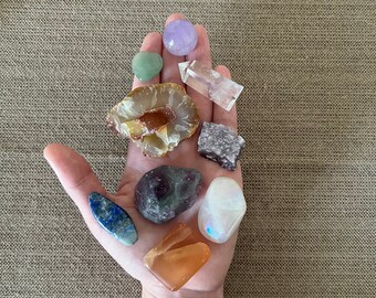 Lucky dip, lucky crystal dip, crystal dip, crystal mystery, crystal surprise, crystal scoop