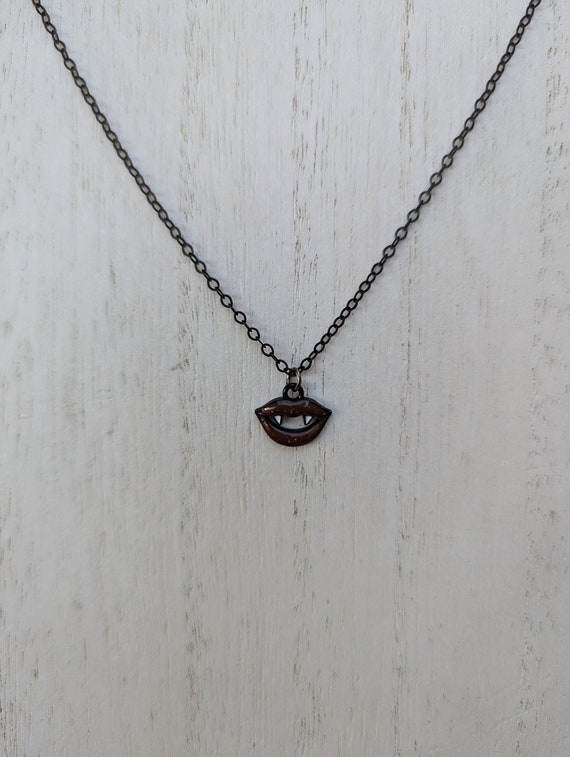 Vampire Fang Necklace Black Plated Chain Halloween Jewelry