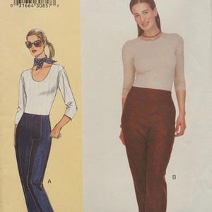 Op de afbeelding: Een naaipatroon getiteld "7179" met illustraties van dameskleding. Het patroon bevat opties A, B en C. De tekst "TODAY'S FIT" staat bovenaan, samen met de naam van de ontwerper, Sandra Betzina.