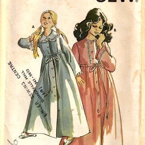 Sewing Pattern Kwik Sew 644 Girls&#39;/Teen&#39;s Robe, Uncut
