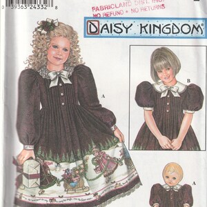Sewing Pattern Simplicity 9426 Girl's Dress with Doll Clothes, Size 3-6, Uncut