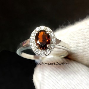 Natural Garnet Engagement Ring, Handmade Silver Cluster Ring, Oval Cut Gemstone, Perfect Wedding Gift for Her