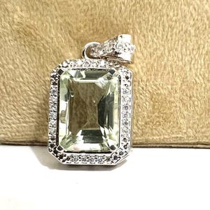 Green Amethyst Necklace Pendant | Sterling Silver Jewellery  Nature Lovers | Elegant Green Gemstone Accessory, Pendant For Women