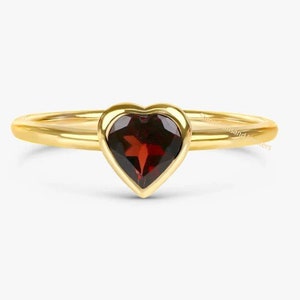 Garnet Heart Ring, 14k Gold Engagement Ring, Birthstone Jewelry, Unique Gift, February Birthday, Elegant Statement Piece