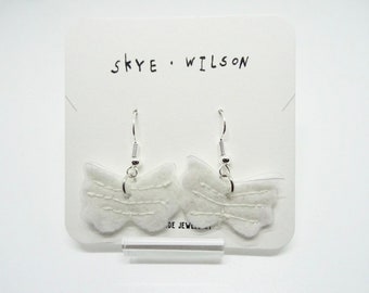 Sterling silver dangle earrings / angel wings / handmade jewellery / white felt / embroidery sustainable