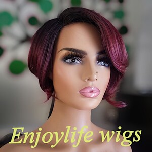 sexy weinrot schwarze Wurzel natur anmutende Seitenteil wellige Bob Perücke