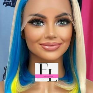 Freepart h.d transparent lace front blonde yellow blue highlighted wig with adjustable straps