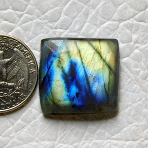 Multi Blue Auffälliger Labradorit Cabochon, Silber Anhänger Schmuckherstellung Stein, Lose Edelstein Heilung Kristall, 25x24x7 mm 42 Cart