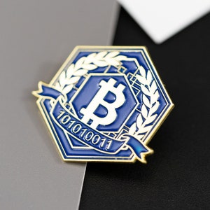 Grau B Ligeiros Defeitos Bitcoin Criptomoeda Design Elegante Pino Esmaltado Macio Latão Reflexivo em Tom Dourado e Azul Fosco
