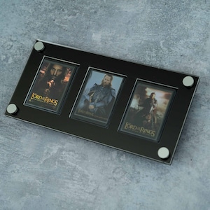 Trading card display frame - 3x1