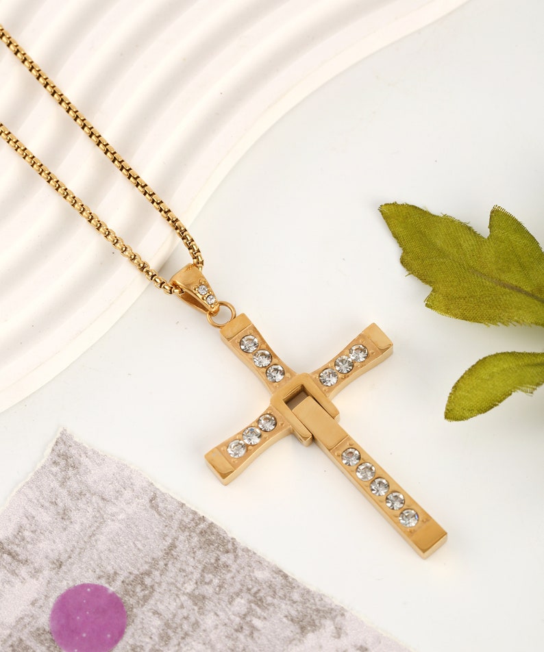 Fast & Furious Dominic Toretto Womens Cross Necklace Meaningful Womens