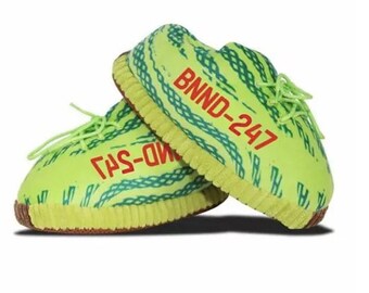 oversized yeezy slippers