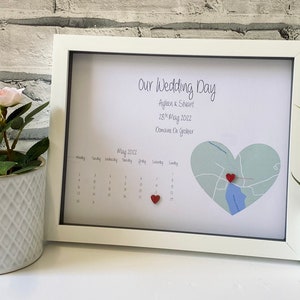 Erster Hochzeitstag Geschenk, Hochzeitsdatum Geschenk, Hochzeitsgeschenke, Papier Jahrestag, Paare Geschenk, Hochzeit Lage Geschenk, verheiratet, Heirat