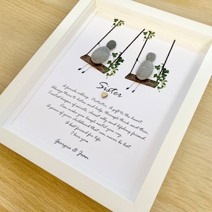 Sister Pebble Art, Family Pebble Art, regalo per sorelle, regalo di compleanno per sorelle, cornice per sorelle, altalena sull'albero, cornice di ciottoli, regalo personalizzato per sorelle,