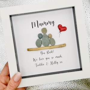 Mothers Day Gift, Mummy pebble frame, personalised gifts, family pebble art, gift for mum, mothers day gift from daughter, mum pebble frame