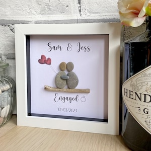 Gepersonaliseerde verlovingscadeau, Box Frame, Verlovingscadeau voor koppels, Verlovingscadeau-ideeën, Paar Pebble Frame, Gefeliciteerd afbeelding 8