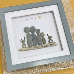 family pebble frame, personalised gifts, family pebble art, birthday gift for friend, new home gift, best home gift ideas, pebble frame