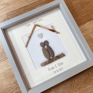 New Home Pebble Frame, Personalised New Home Gifts, Moving in Gift from Family, New Home Family Gift, Home Sweet, Home Gifts, pebble art imagem 6