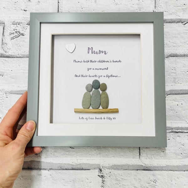 Mum Pebble Frame, Mothers Day Gift, Mum pebble frame, personalised Mum gifts, family pebble art, gift for mum, mothers day gift ideas,