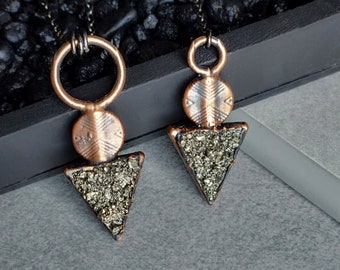 Pyrite Necklace, Electroformed Pyrite Pendant, Crystal Necklace, Gemstone Jewelry, Geometric Jewelry, Lariat, Y-Necklace, Abundance Necklace