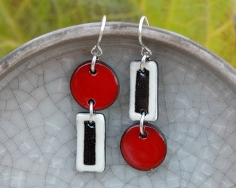 Red asymmetrical earrings, ceramic geometric red earrings, asymmetrical dangle earrings, original asymmetrical earrings, elegant red earring