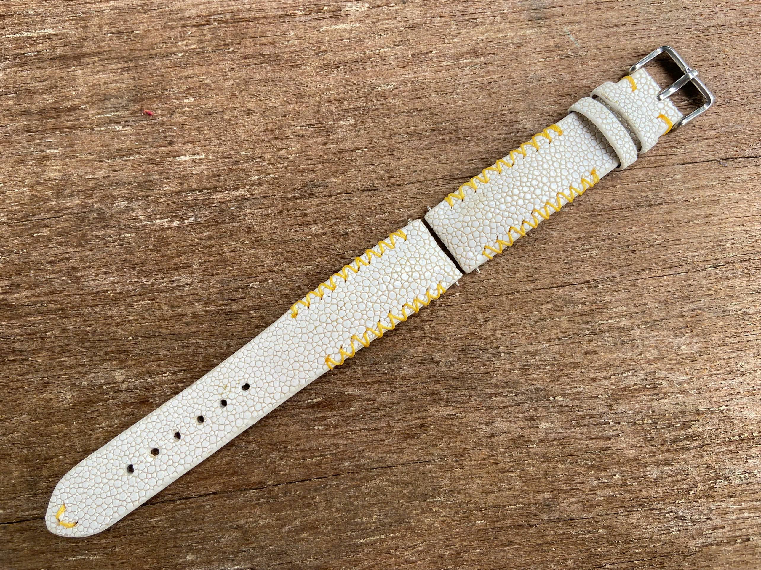 26mm/24mm/22mm/20mm/18mm/16mm cinturino cinturino orologio in vera pelle Stingray color sabbia, cinturino orologio in pelle, cinturino cinturino orologio fatto a mano - Italia 26mm/24mm/22mm/20mm/18mm/16mm cinturino cinturino orologio in vera pelle Stingray color sabbia, cinturino orologio in pelle, cinturino cinturino orologio fatto a mano - Italia