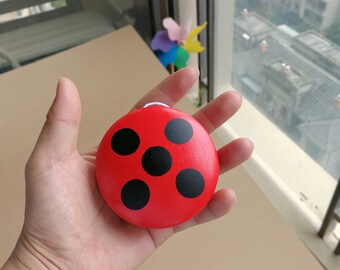 ladybug yoyo juguete