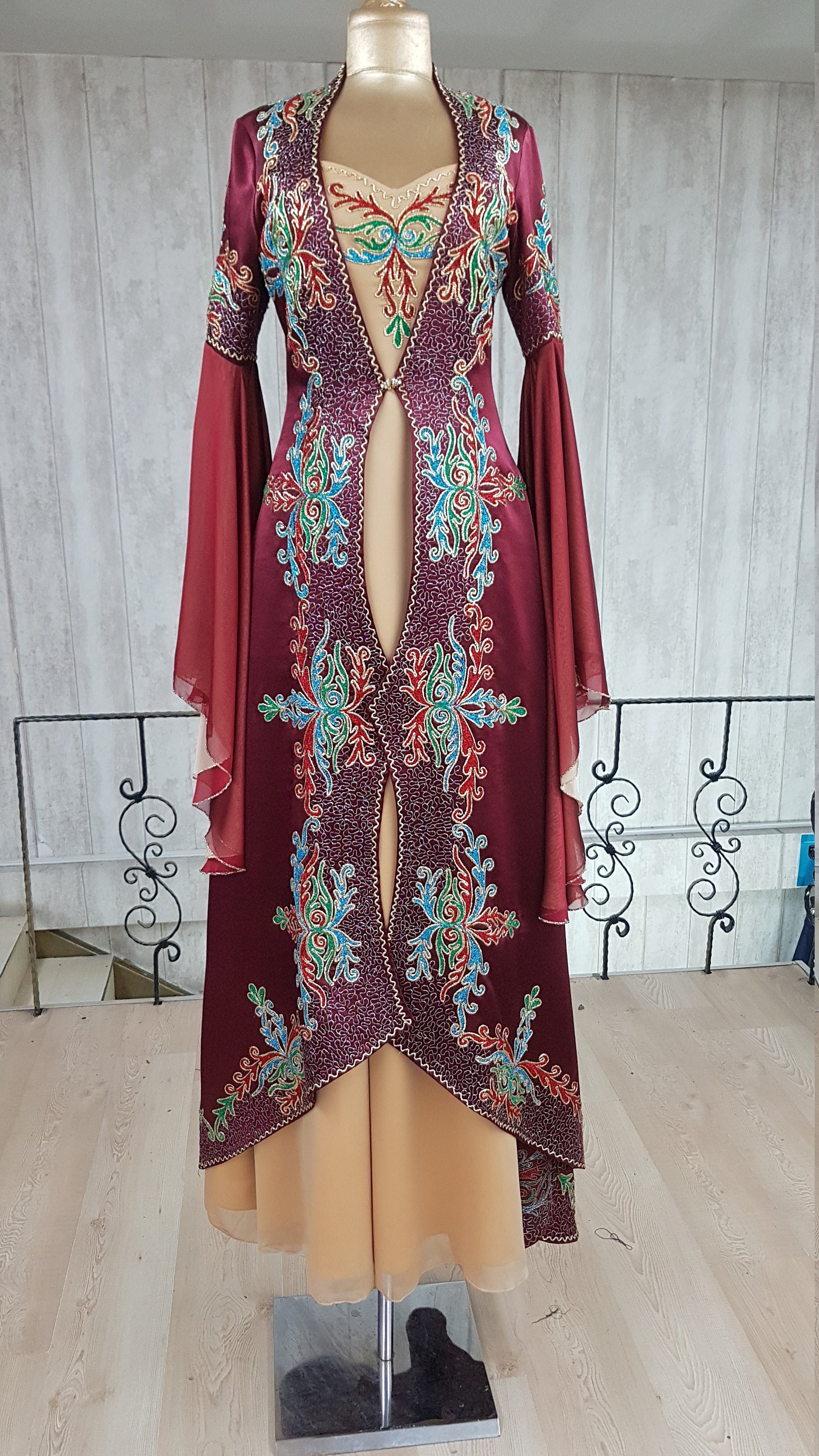 Caftan traditionnel avec le motif turc ottoman Kaftan costume Etsy