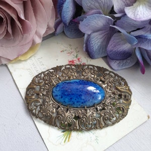 Art Deco Czech Brooch, Large Blue Peking Glass Central Stone, Oval Filigree Rhinestone Bohemian Brooch 8cms