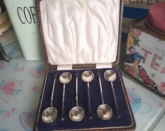Vintage Art Deco Set of 6 Silver Plate Coffee Bean Spoons in Original Box, Gift For Coffee Lover
