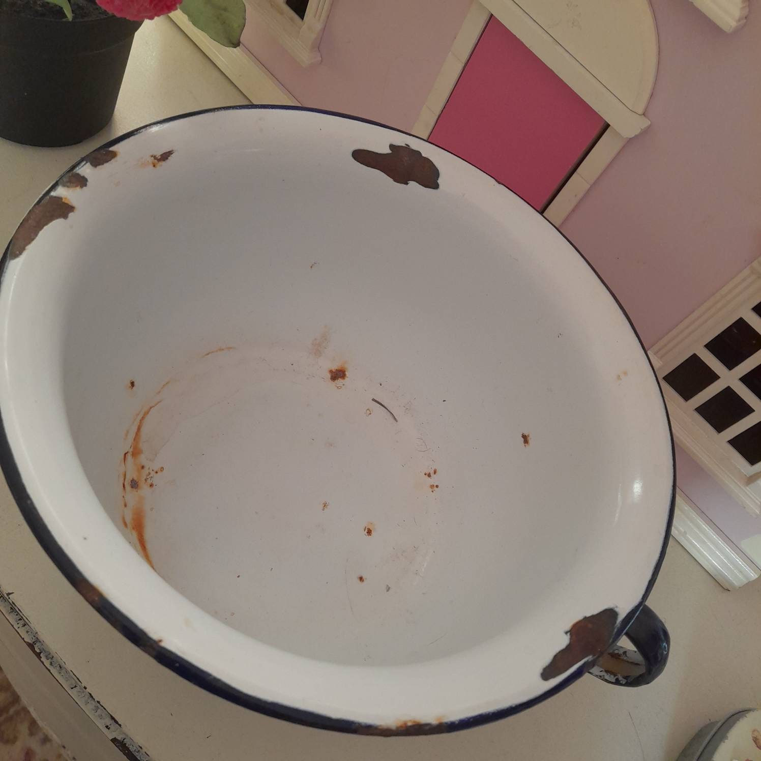 White Enamel Chamber Pot Vintage Enamelware Antique Metal Etsy