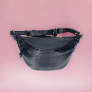 Belly bag XL crossbody premium leather nappa leather shoulder bag belt bag with LEATHER BELT Navy Blau