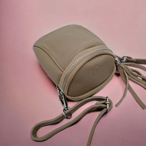 Tasche Leder Umhängetasche Schultertasche kleine Tasche Handtasche mit schmalen LEDERGURT Crossbody Bag Bild 9