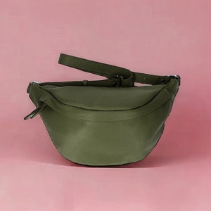 Bauchtasche XL Crossbody Premium Leder Nappaleder Umhängetasche Tasche Gürteltasche mit LEDERGURT Khaki