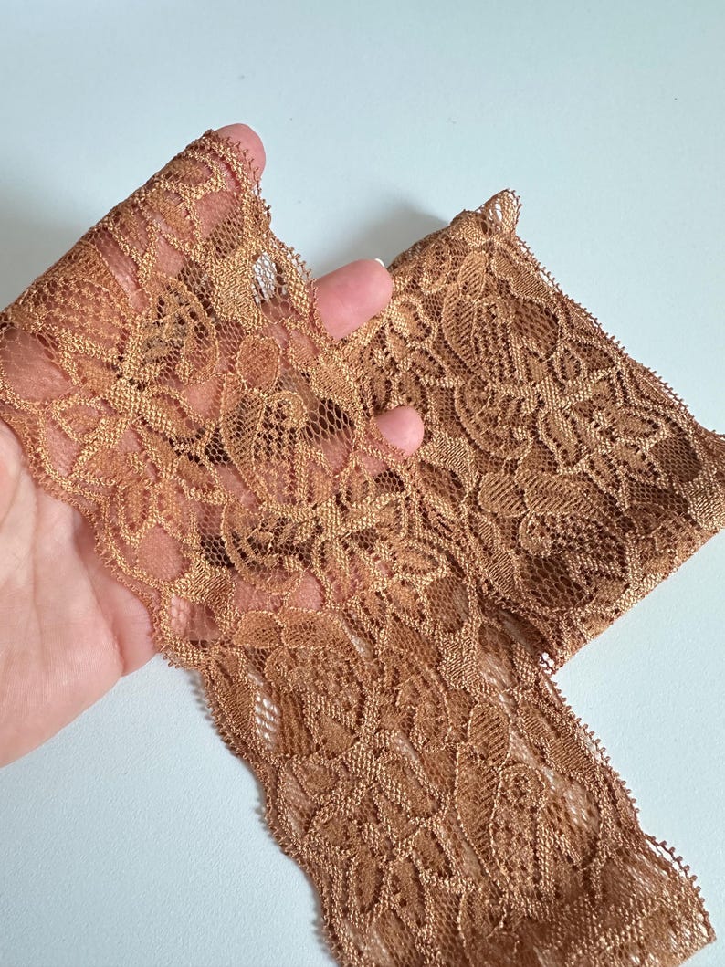 elastic lace headband with flowers, vintage hairstyle, wedding hair accessory, personalized Marron Clair