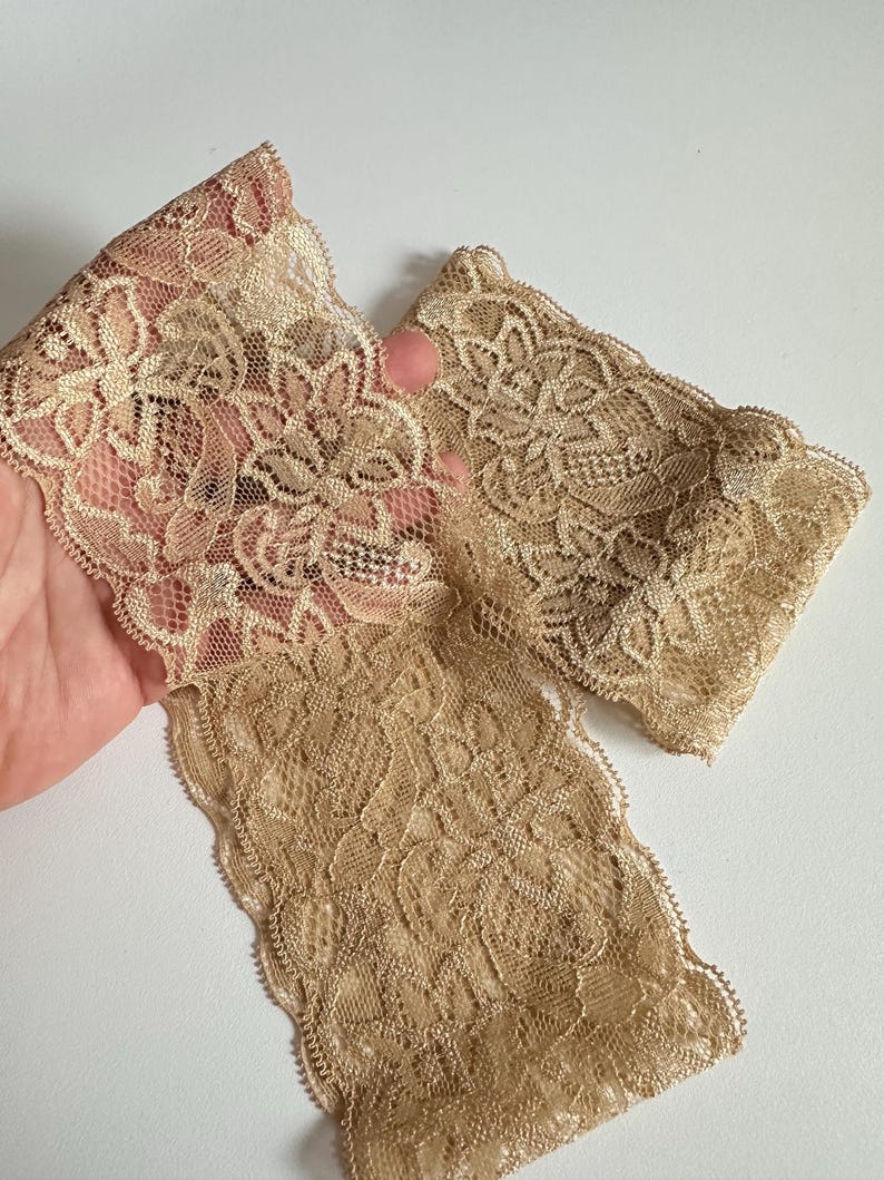 elastic lace headband with flowers, vintage hairstyle, wedding hair accessory, personalized Beige