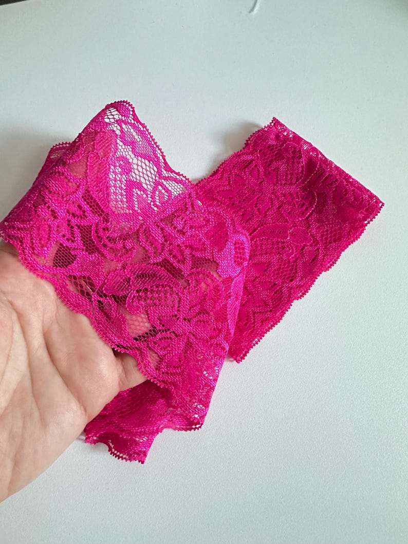 elastic lace headband with flowers, vintage hairstyle, wedding hair accessory, personalized Rose Framboise