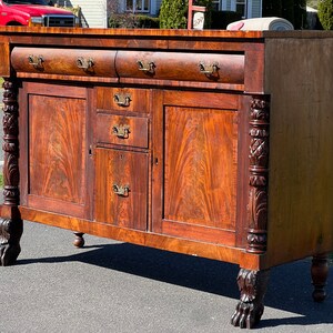 Antique Federal Period Mahagony Paw Foot Sideboard c. 1830 image 3