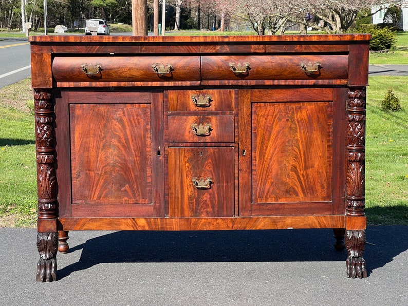 Antique Federal Period Mahagony Paw Foot Sideboard c. 1830 image 2