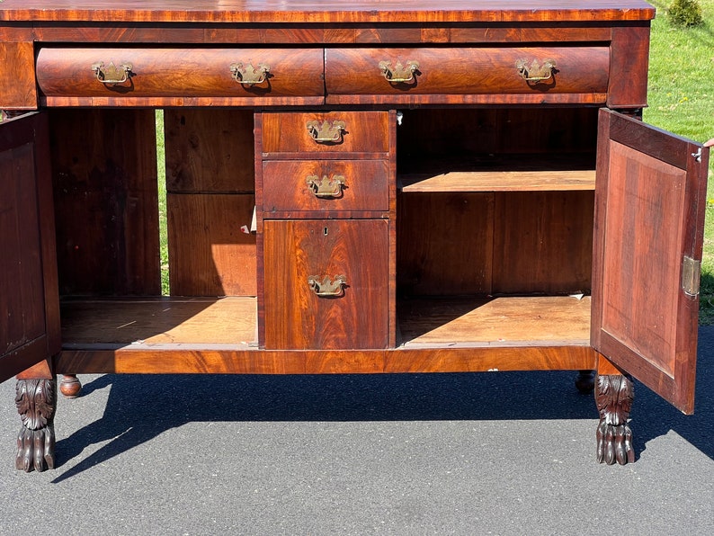 Antique Federal Period Mahagony Paw Foot Sideboard c. 1830 image 5